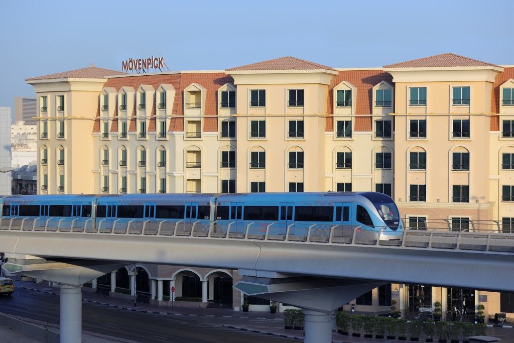 Avani Deira Dubai Hotel Exterior photo